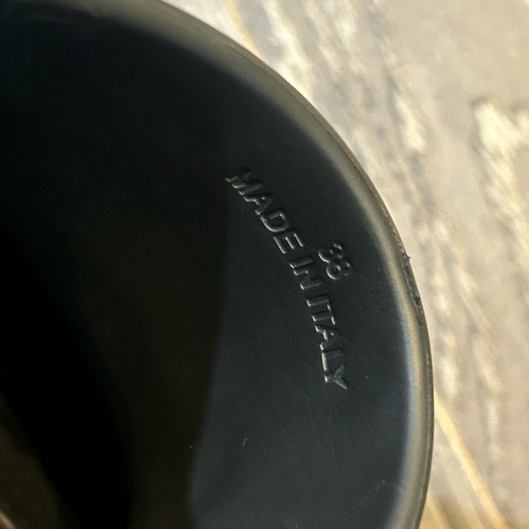 Givenchy Marshmallow Clogs in Black size 8 - Picture 3 of 5